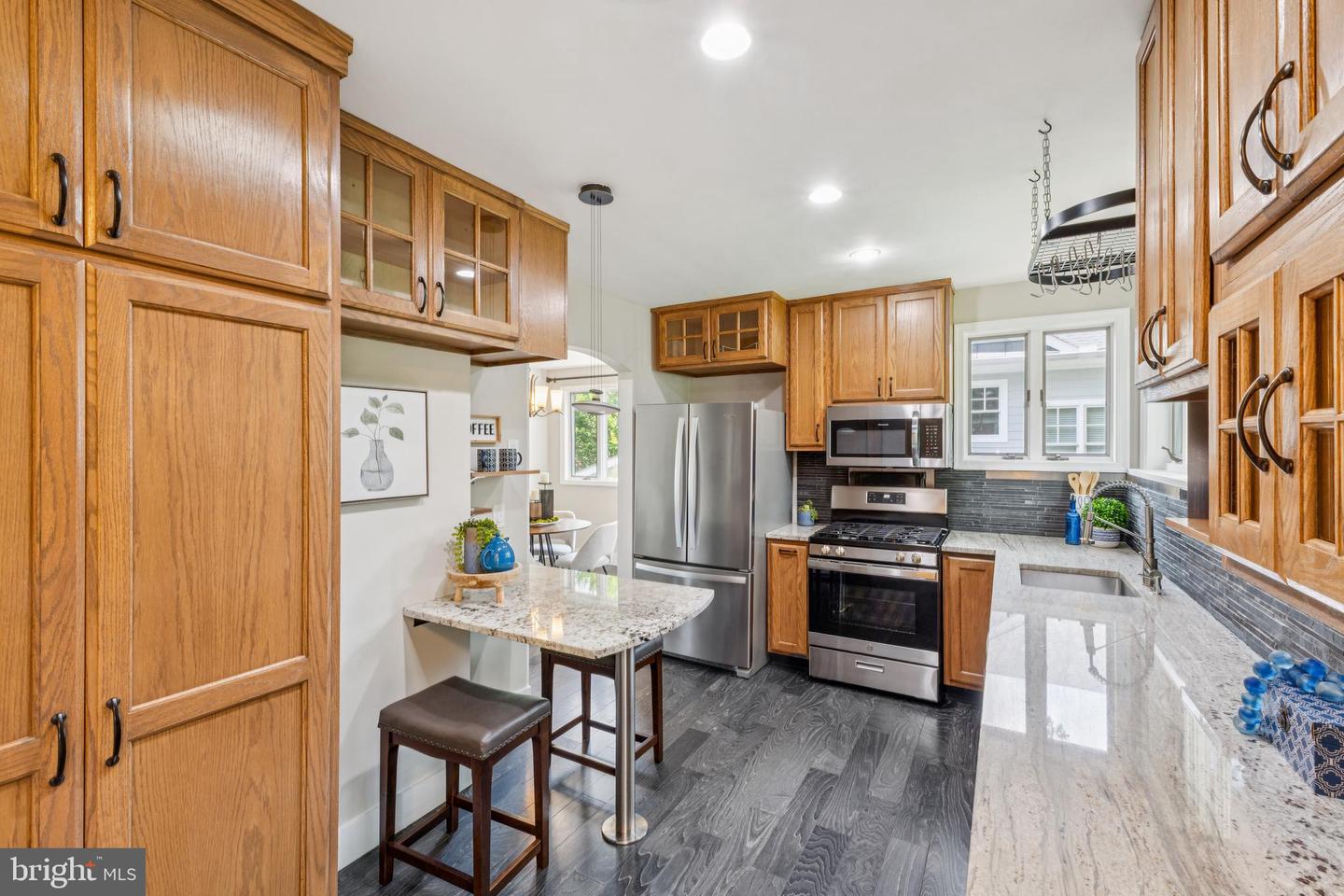 2431 N NOTTINGHAM ST, ARLINGTON, Virginia 22207, 3 Bedrooms Bedrooms, ,2 BathroomsBathrooms,Residential,For sale,2431 N NOTTINGHAM ST,VAAR2060440 MLS # VAAR2060440