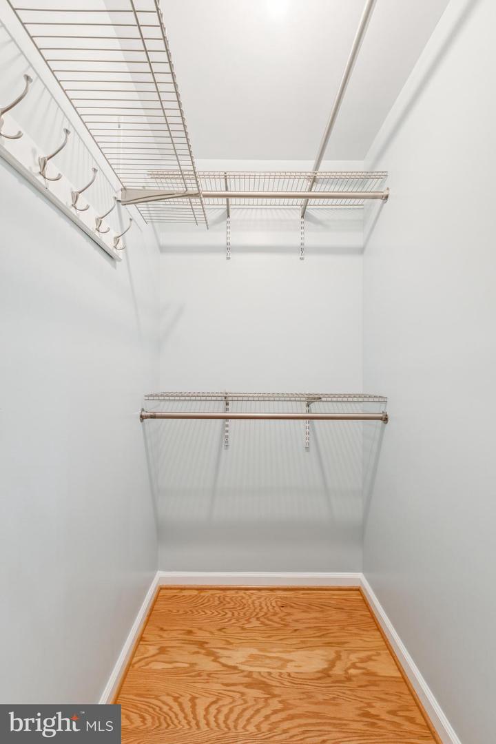 2431 N NOTTINGHAM ST, ARLINGTON, Virginia 22207, 3 Bedrooms Bedrooms, ,2 BathroomsBathrooms,Residential,For sale,2431 N NOTTINGHAM ST,VAAR2060440 MLS # VAAR2060440