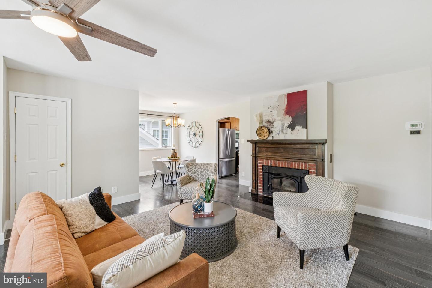 2431 N NOTTINGHAM ST, ARLINGTON, Virginia 22207, 3 Bedrooms Bedrooms, ,2 BathroomsBathrooms,Residential,For sale,2431 N NOTTINGHAM ST,VAAR2060440 MLS # VAAR2060440