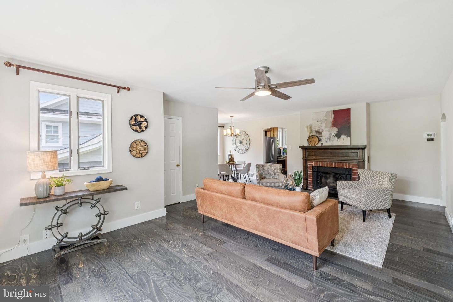 2431 N NOTTINGHAM ST, ARLINGTON, Virginia 22207, 3 Bedrooms Bedrooms, ,2 BathroomsBathrooms,Residential,For sale,2431 N NOTTINGHAM ST,VAAR2060440 MLS # VAAR2060440