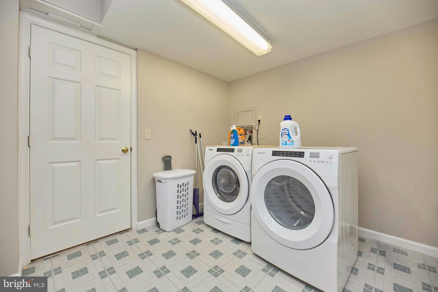 7055 ROGUE FOREST LN, GAINESVILLE, Virginia 20155, 3 Bedrooms Bedrooms, ,2 BathroomsBathrooms,Residential,For sale,7055 ROGUE FOREST LN,VAPW2098896 MLS # VAPW2098896