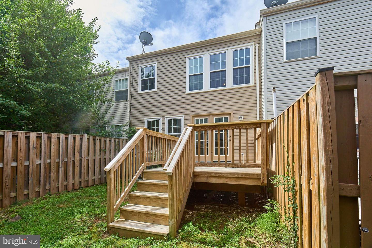 7055 ROGUE FOREST LN, GAINESVILLE, Virginia 20155, 3 Bedrooms Bedrooms, ,2 BathroomsBathrooms,Residential,For sale,7055 ROGUE FOREST LN,VAPW2098896 MLS # VAPW2098896