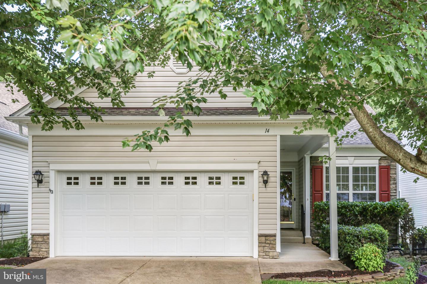 14 SUGARGROVE CT, FREDERICKSBURG, Virginia 22406, 3 Bedrooms Bedrooms, ,3 BathroomsBathrooms,Residential,For sale,14 SUGARGROVE CT,VAST2040646 MLS # VAST2040646