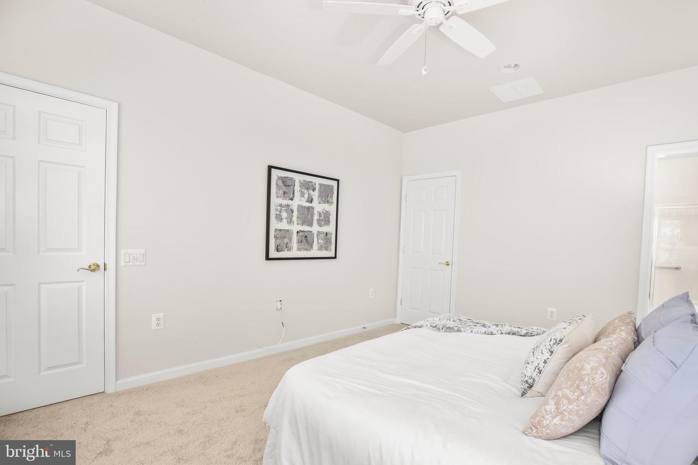 14 SUGARGROVE CT, FREDERICKSBURG, Virginia 22406, 3 Bedrooms Bedrooms, ,3 BathroomsBathrooms,Residential,For sale,14 SUGARGROVE CT,VAST2040646 MLS # VAST2040646
