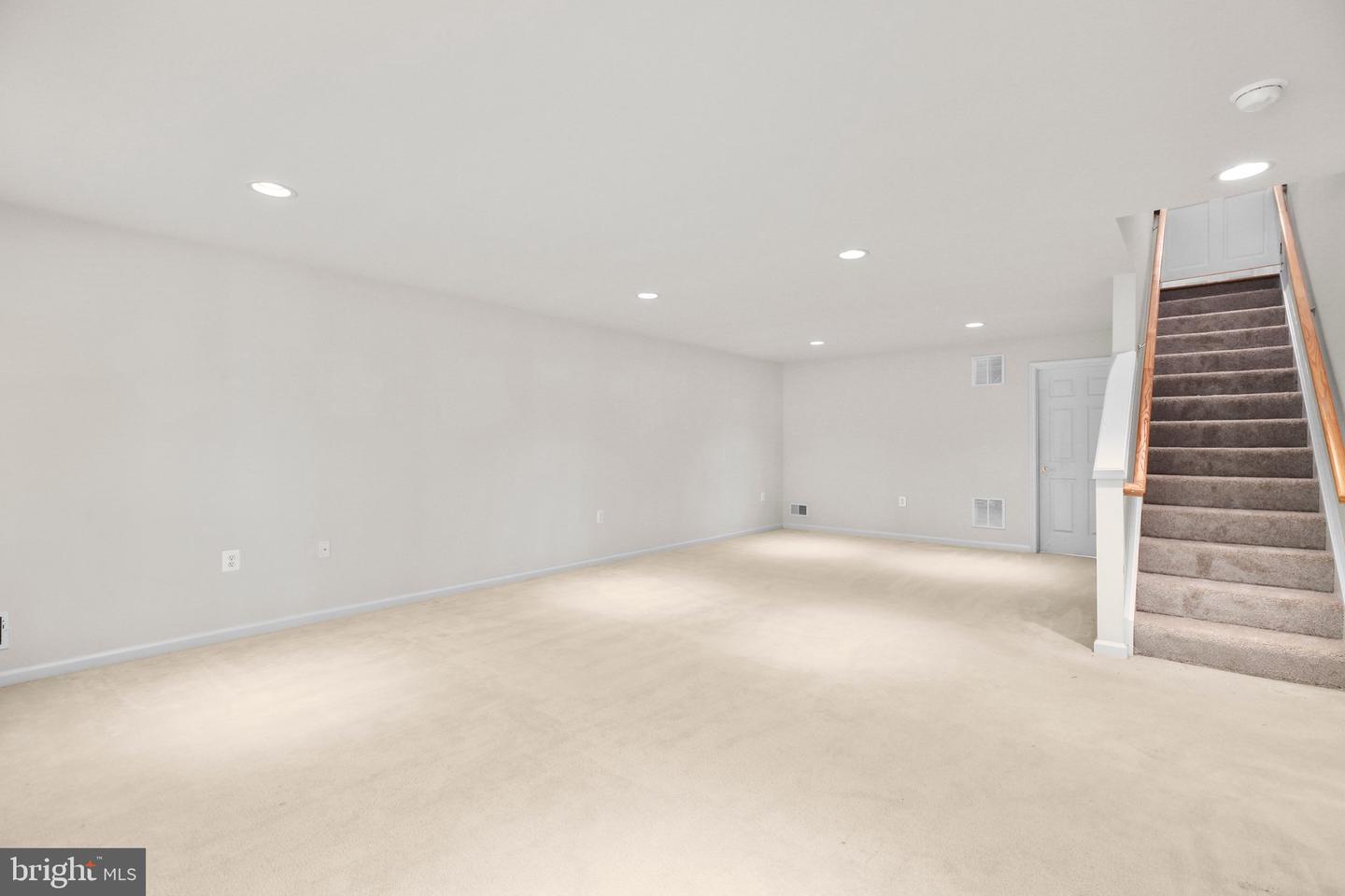 14 SUGARGROVE CT, FREDERICKSBURG, Virginia 22406, 3 Bedrooms Bedrooms, ,3 BathroomsBathrooms,Residential,For sale,14 SUGARGROVE CT,VAST2040646 MLS # VAST2040646