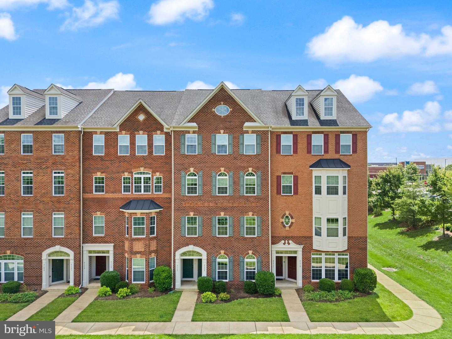 21709 CHARITY TER #10C, ASHBURN, Virginia 20147, 3 Bedrooms Bedrooms, 6 Rooms Rooms,2 BathroomsBathrooms,Residential,For sale,21709 CHARITY TER #10C,VALO2101644 MLS # VALO2101644