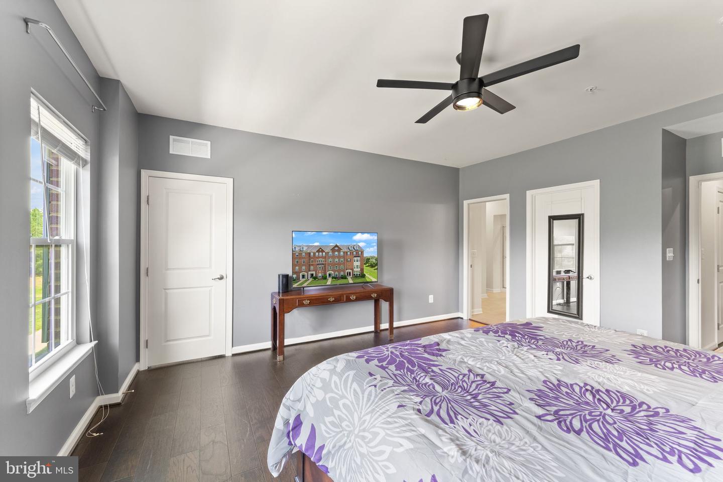 21709 CHARITY TER #10C, ASHBURN, Virginia 20147, 3 Bedrooms Bedrooms, 6 Rooms Rooms,2 BathroomsBathrooms,Residential,For sale,21709 CHARITY TER #10C,VALO2101644 MLS # VALO2101644
