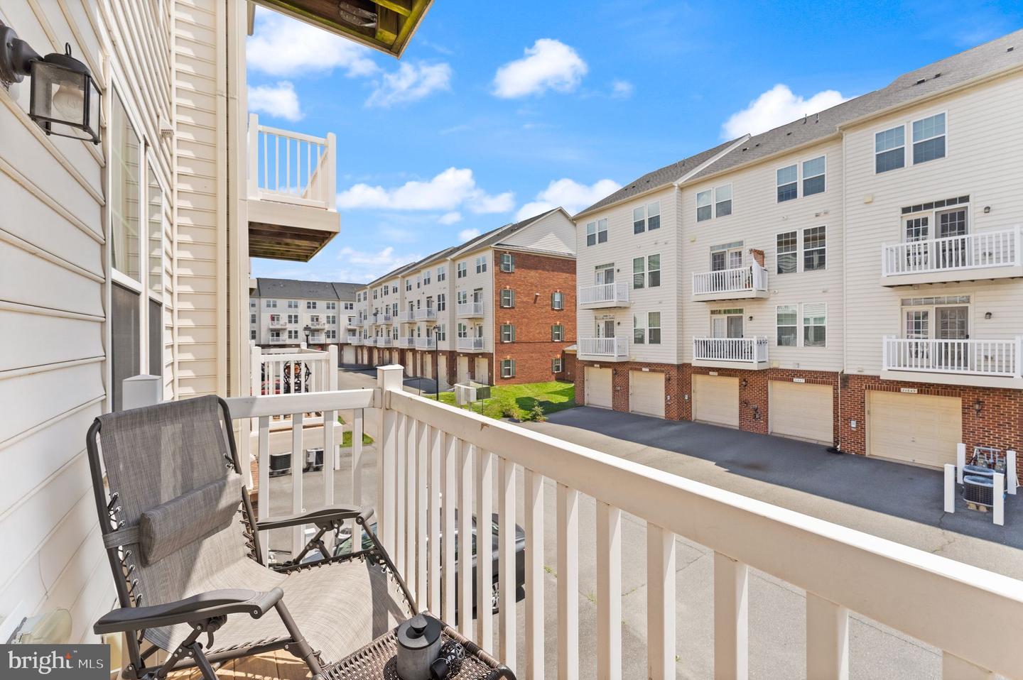 21709 CHARITY TER #10C, ASHBURN, Virginia 20147, 3 Bedrooms Bedrooms, 6 Rooms Rooms,2 BathroomsBathrooms,Residential,For sale,21709 CHARITY TER #10C,VALO2101644 MLS # VALO2101644