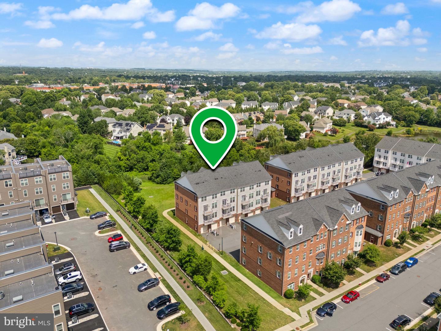 21709 CHARITY TER #10C, ASHBURN, Virginia 20147, 3 Bedrooms Bedrooms, 6 Rooms Rooms,2 BathroomsBathrooms,Residential,For sale,21709 CHARITY TER #10C,VALO2101644 MLS # VALO2101644