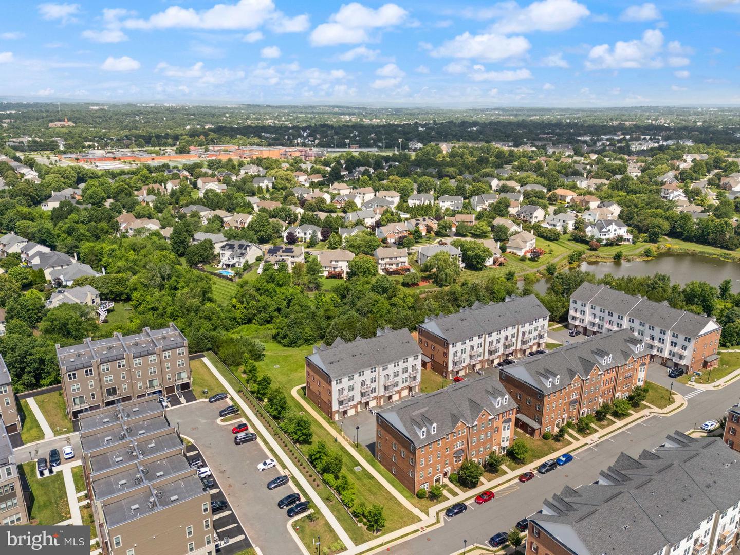 21709 CHARITY TER #10C, ASHBURN, Virginia 20147, 3 Bedrooms Bedrooms, 6 Rooms Rooms,2 BathroomsBathrooms,Residential,For sale,21709 CHARITY TER #10C,VALO2101644 MLS # VALO2101644