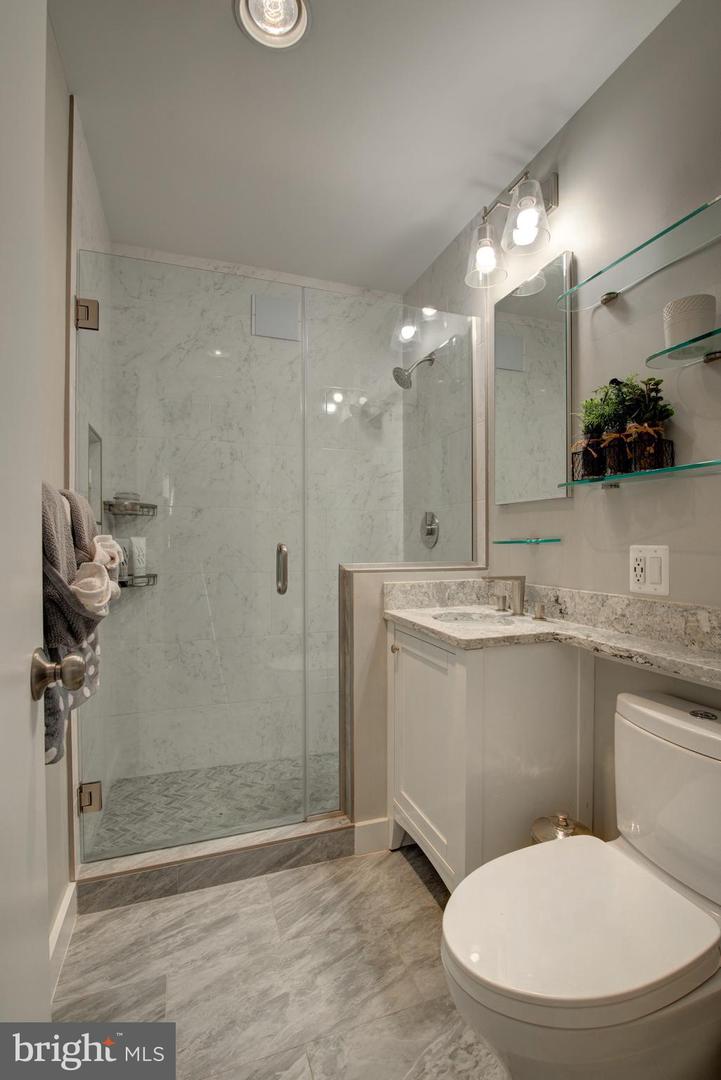 3000 SPOUT RUN PKWY PKWY #A303, ARLINGTON, Virginia 22201, 1 Bedroom Bedrooms, ,1 BathroomBathrooms,Residential,For sale,3000 SPOUT RUN PKWY PKWY #A303,VAAR2060464 MLS # VAAR2060464