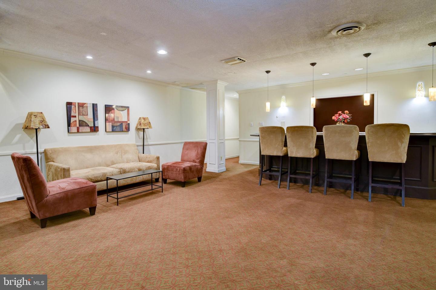 3000 SPOUT RUN PKWY PKWY #A303, ARLINGTON, Virginia 22201, 1 Bedroom Bedrooms, ,1 BathroomBathrooms,Residential,For sale,3000 SPOUT RUN PKWY PKWY #A303,VAAR2060464 MLS # VAAR2060464