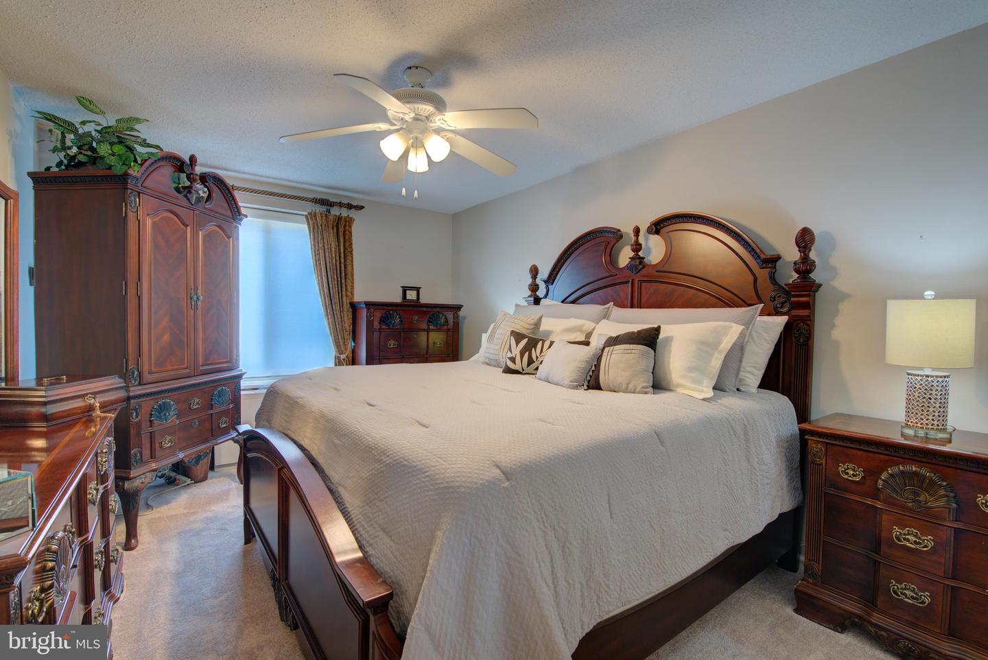 3000 SPOUT RUN PKWY PKWY #A303, ARLINGTON, Virginia 22201, 1 Bedroom Bedrooms, ,1 BathroomBathrooms,Residential,For sale,3000 SPOUT RUN PKWY PKWY #A303,VAAR2060464 MLS # VAAR2060464