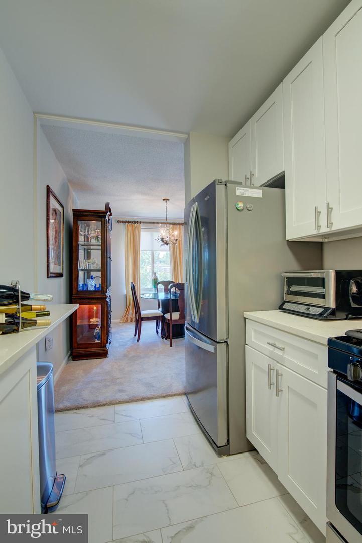 3000 SPOUT RUN PKWY PKWY #A303, ARLINGTON, Virginia 22201, 1 Bedroom Bedrooms, ,1 BathroomBathrooms,Residential,For sale,3000 SPOUT RUN PKWY PKWY #A303,VAAR2060464 MLS # VAAR2060464
