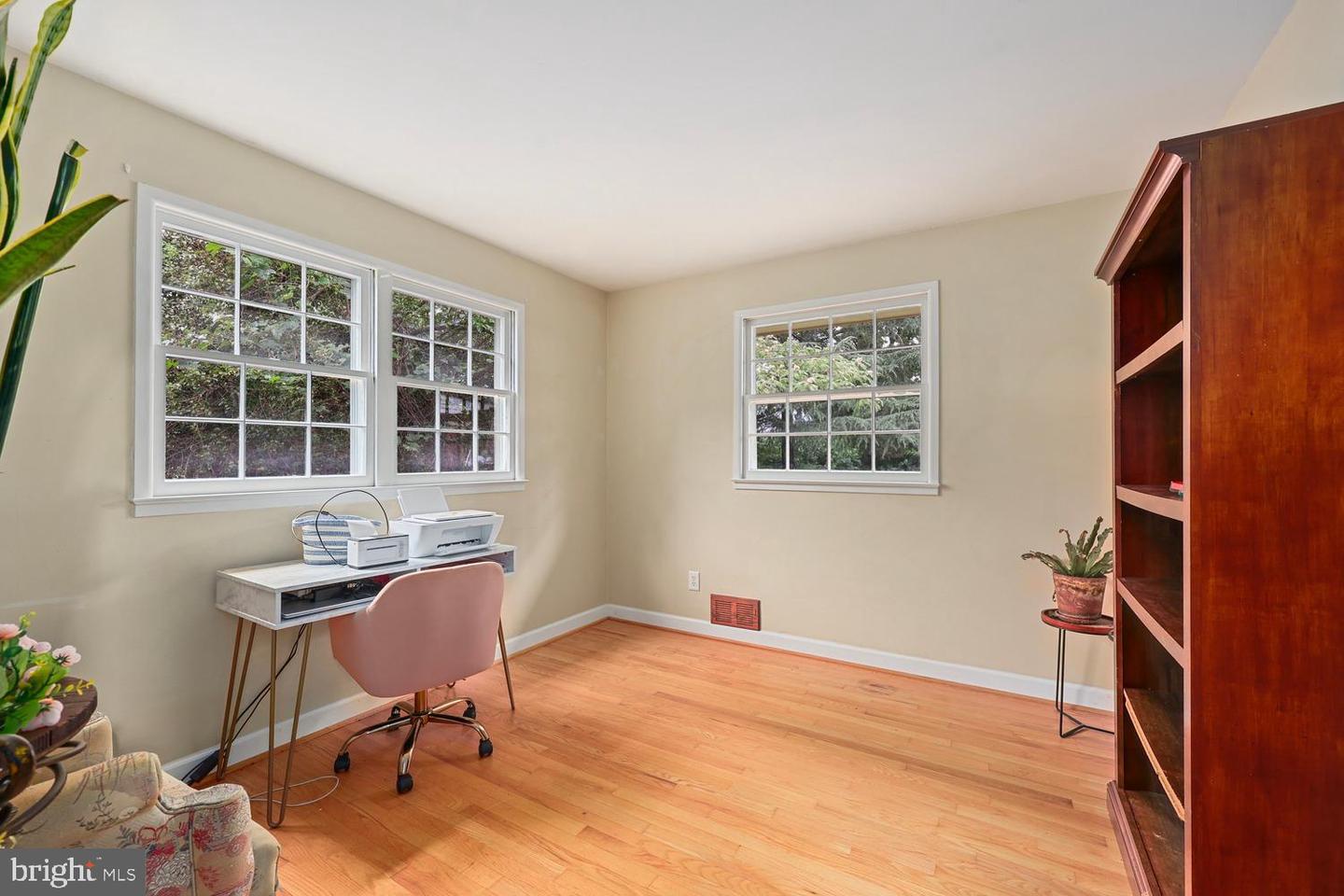 8022 HATTERAS LN, SPRINGFIELD, Virginia 22151, 3 Bedrooms Bedrooms, ,2 BathroomsBathrooms,Residential,For sale,8022 HATTERAS LN,VAFX2254666 MLS # VAFX2254666
