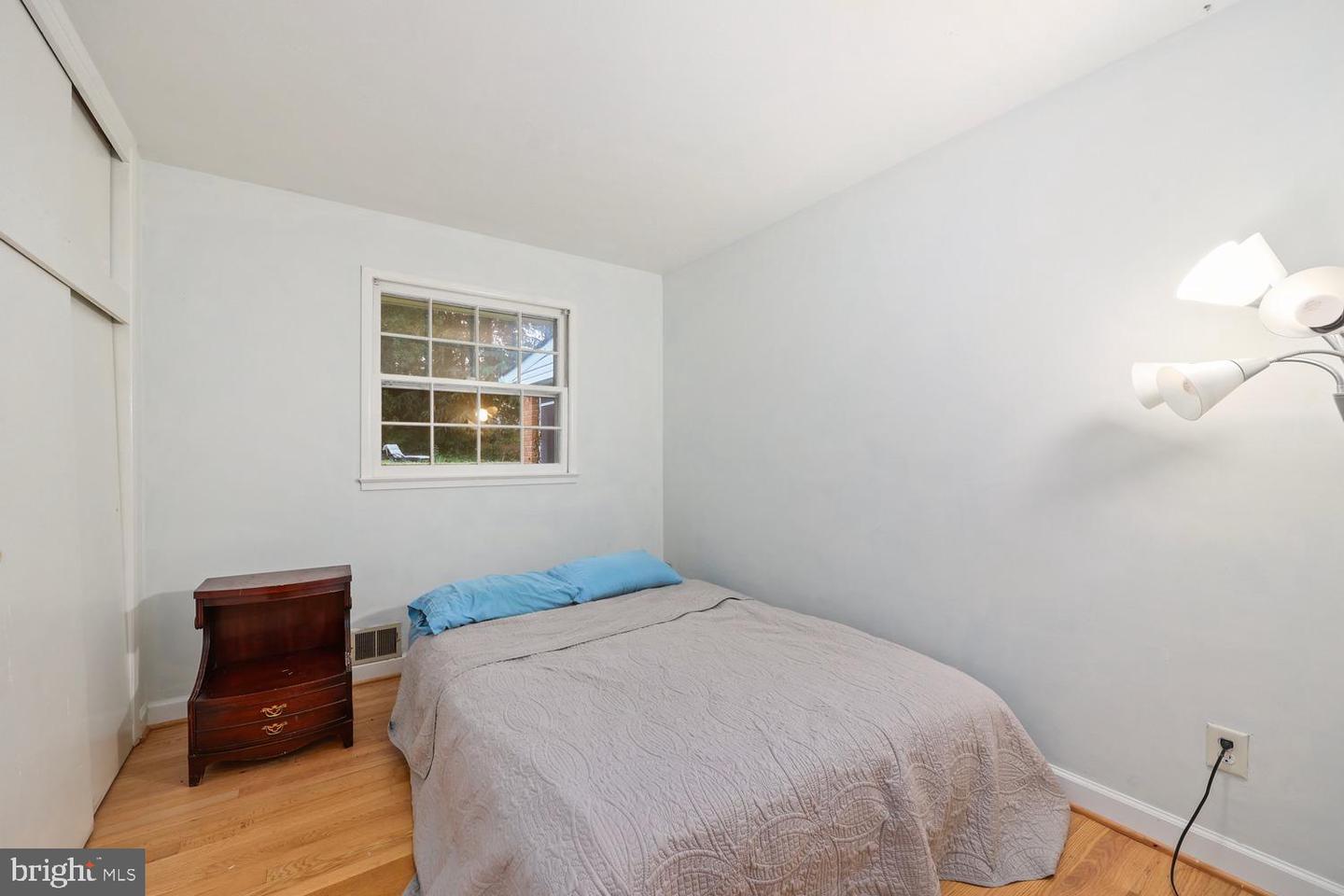 8022 HATTERAS LN, SPRINGFIELD, Virginia 22151, 3 Bedrooms Bedrooms, ,2 BathroomsBathrooms,Residential,For sale,8022 HATTERAS LN,VAFX2254666 MLS # VAFX2254666