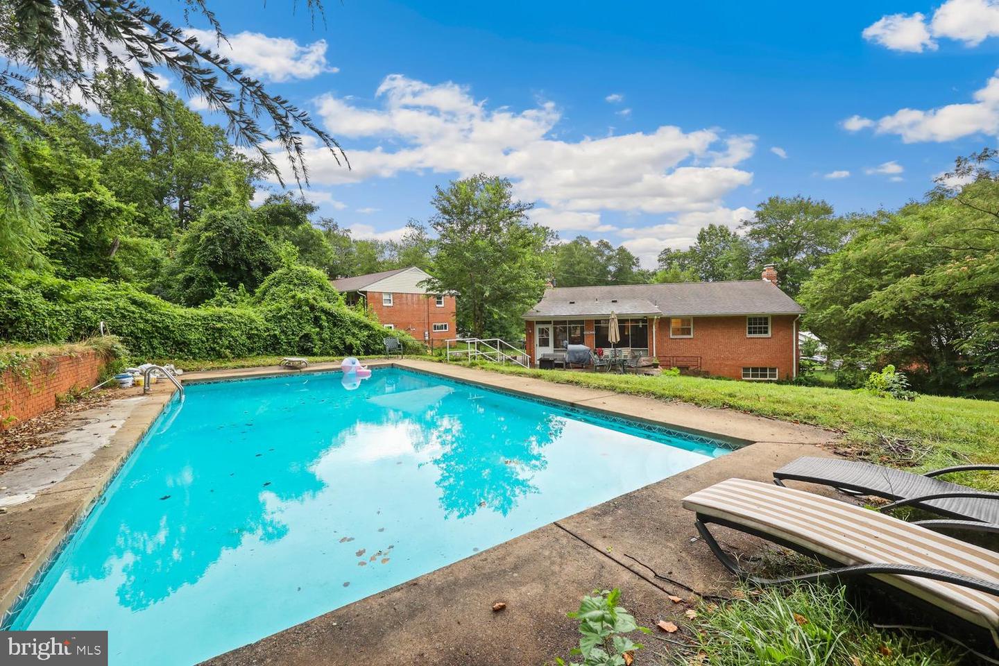 8022 HATTERAS LN, SPRINGFIELD, Virginia 22151, 3 Bedrooms Bedrooms, ,2 BathroomsBathrooms,Residential,For sale,8022 HATTERAS LN,VAFX2254666 MLS # VAFX2254666