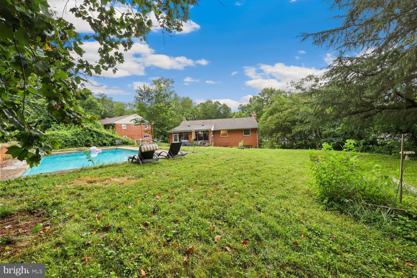 8022 HATTERAS LN, SPRINGFIELD, Virginia 22151, 3 Bedrooms Bedrooms, ,2 BathroomsBathrooms,Residential,For sale,8022 HATTERAS LN,VAFX2254666 MLS # VAFX2254666