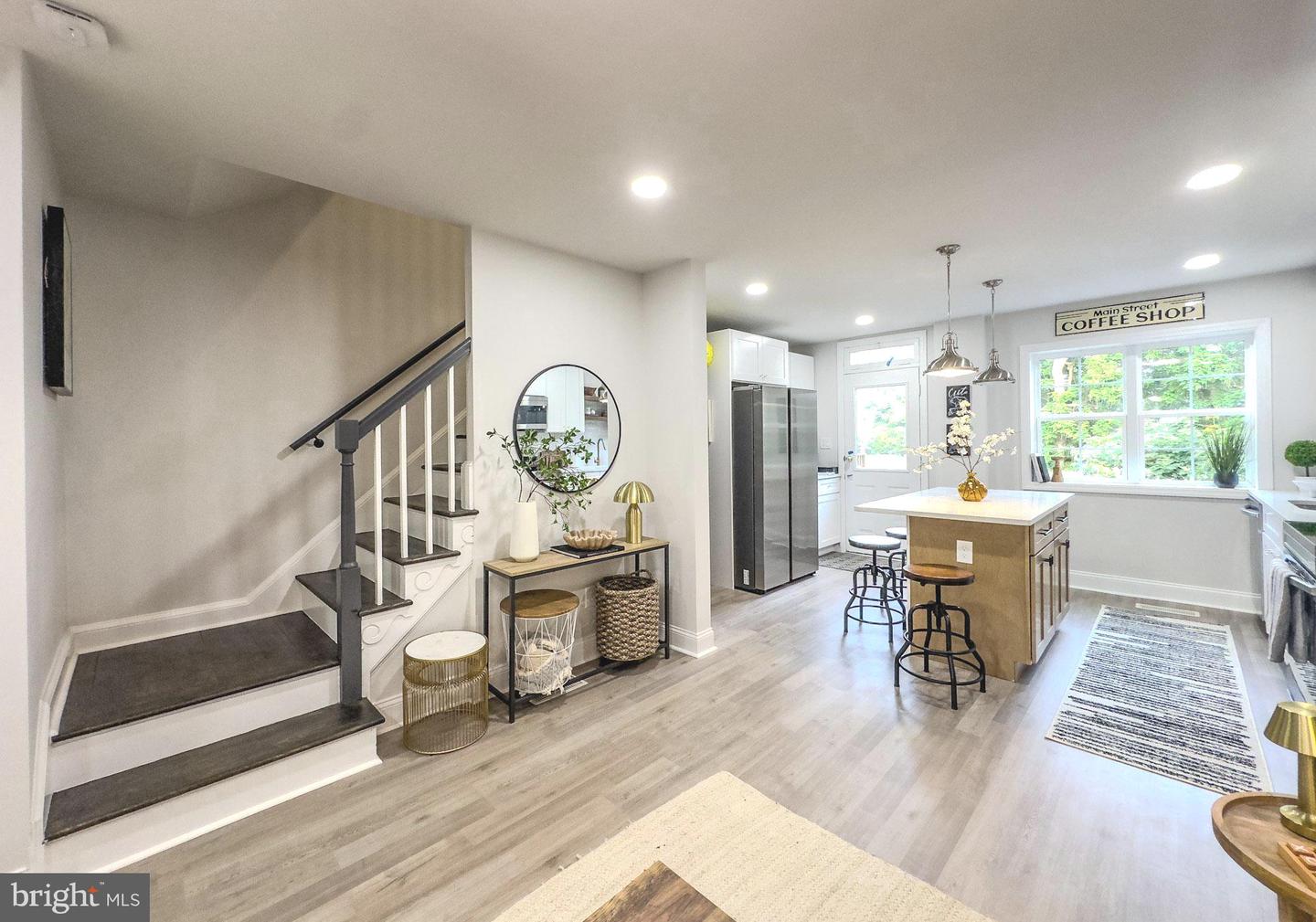 3107 MONTROSE AVE, ALEXANDRIA, Virginia 22305, 3 Bedrooms Bedrooms, ,2 BathroomsBathrooms,Residential,For sale,3107 MONTROSE AVE,VAAX2047332 MLS # VAAX2047332