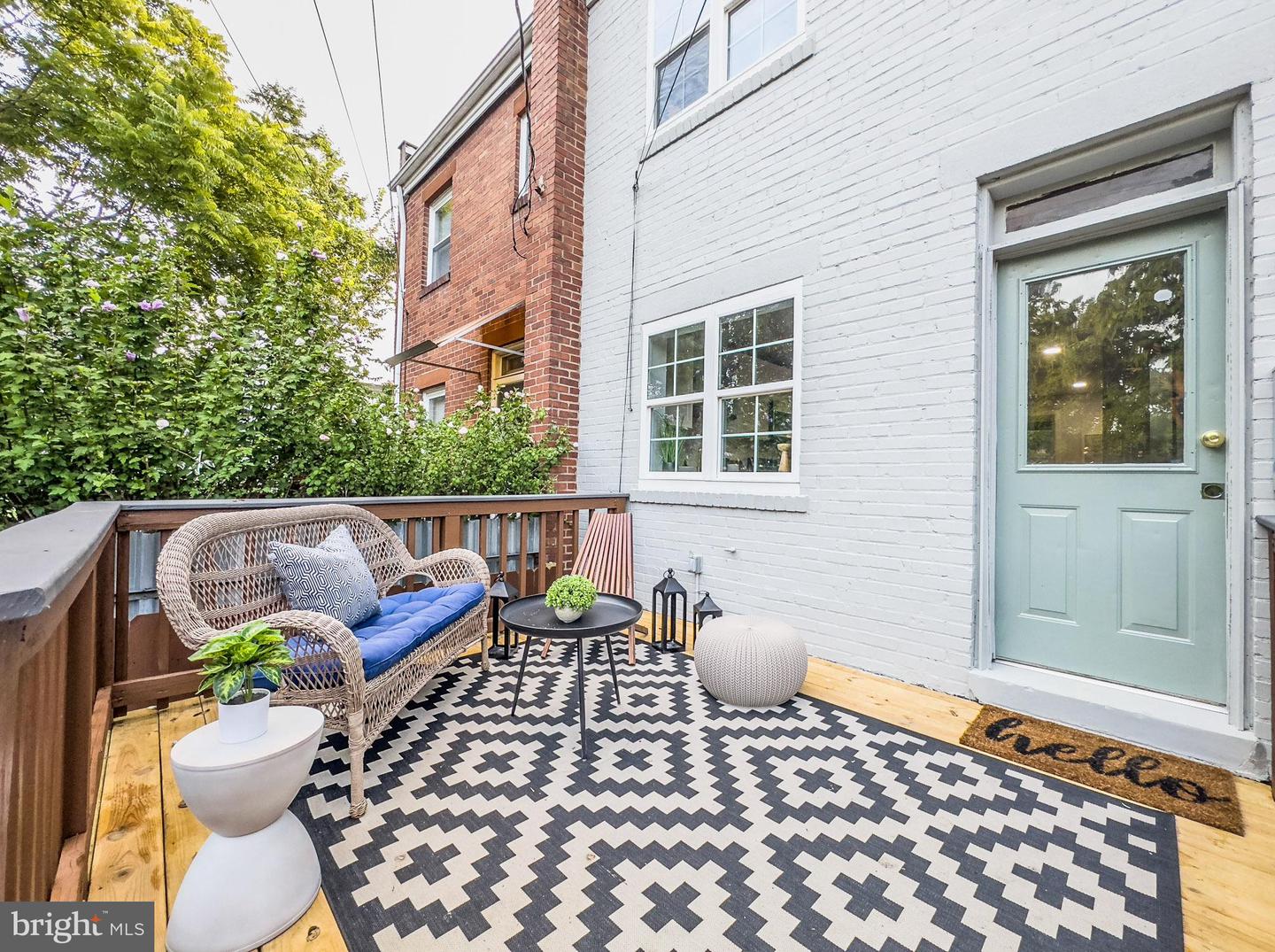 3107 MONTROSE AVE, ALEXANDRIA, Virginia 22305, 3 Bedrooms Bedrooms, ,2 BathroomsBathrooms,Residential,For sale,3107 MONTROSE AVE,VAAX2047332 MLS # VAAX2047332