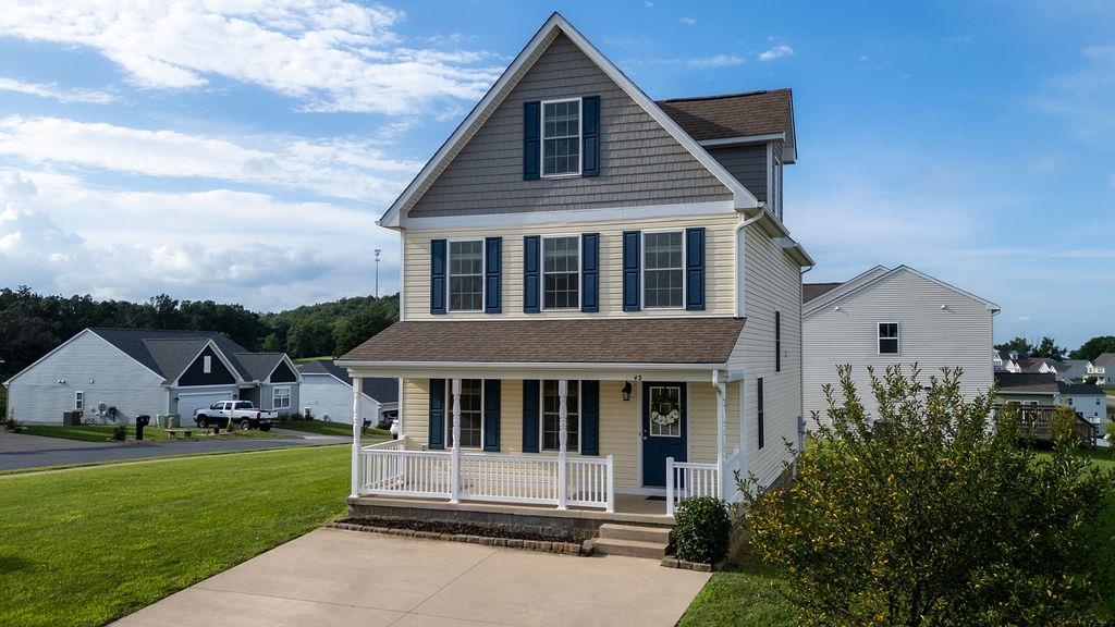 43 UPLAND CT, STUARTS DRAFT, Virginia 24477, 5 Bedrooms Bedrooms, ,3 BathroomsBathrooms,Residential,43 UPLAND CT,666814 MLS # 666814