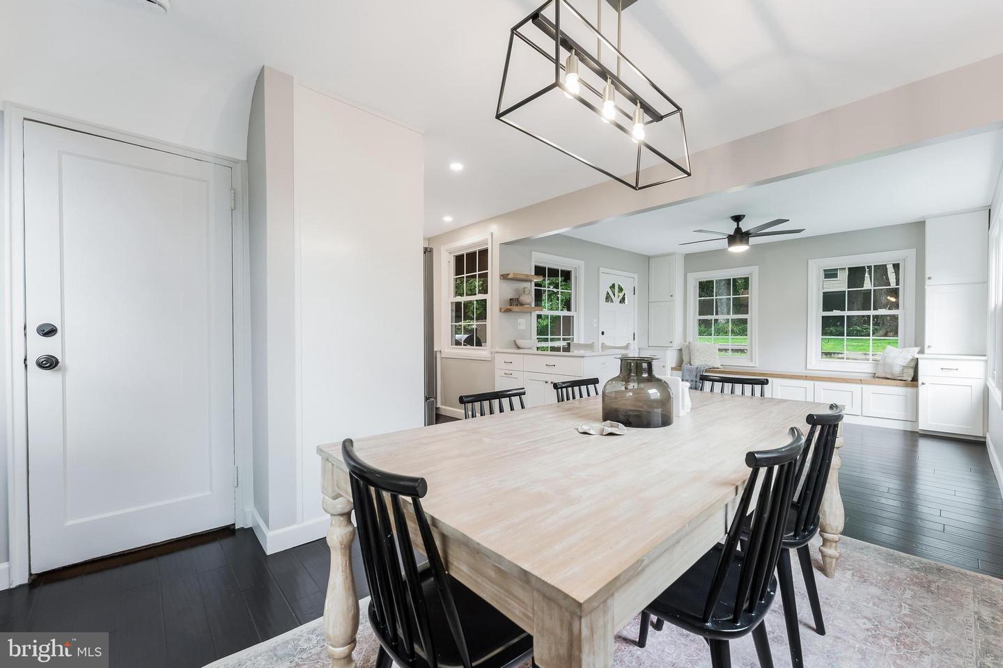 2907 MONROE PL, FALLS CHURCH, Virginia 22042, 4 Bedrooms Bedrooms, ,2 BathroomsBathrooms,Residential,For sale,2907 MONROE PL,VAFX2254656 MLS # VAFX2254656