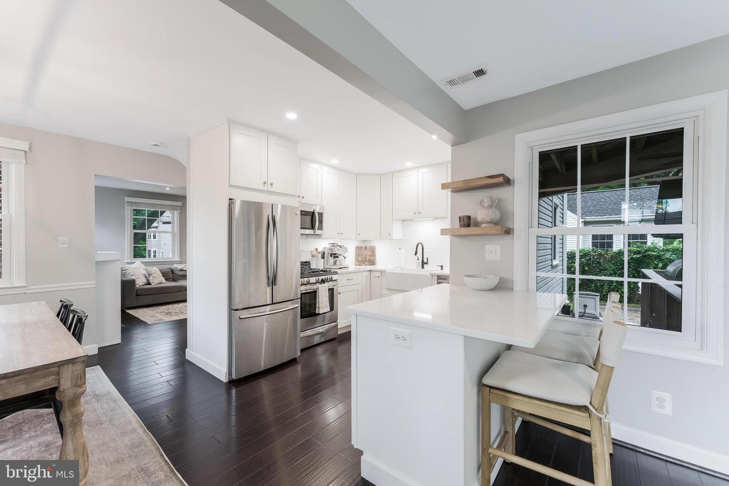2907 MONROE PL, FALLS CHURCH, Virginia 22042, 4 Bedrooms Bedrooms, ,2 BathroomsBathrooms,Residential,For sale,2907 MONROE PL,VAFX2254656 MLS # VAFX2254656