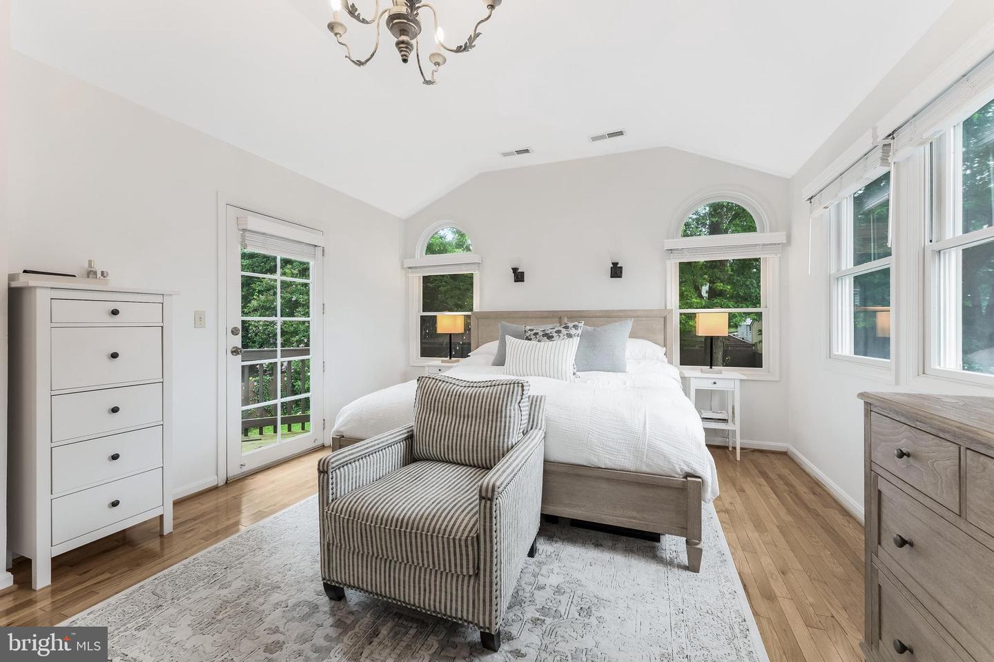 2907 MONROE PL, FALLS CHURCH, Virginia 22042, 4 Bedrooms Bedrooms, ,2 BathroomsBathrooms,Residential,For sale,2907 MONROE PL,VAFX2254656 MLS # VAFX2254656