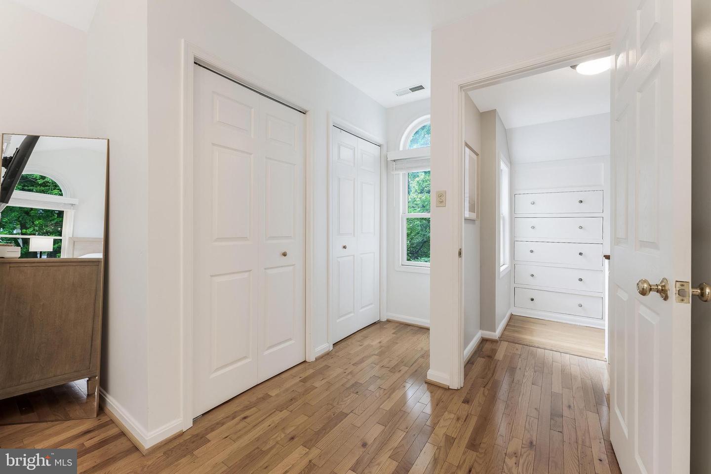 2907 MONROE PL, FALLS CHURCH, Virginia 22042, 4 Bedrooms Bedrooms, ,2 BathroomsBathrooms,Residential,For sale,2907 MONROE PL,VAFX2254656 MLS # VAFX2254656