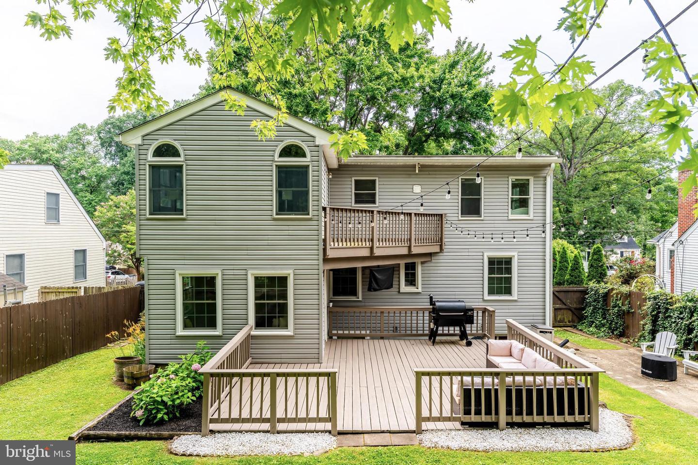 2907 MONROE PL, FALLS CHURCH, Virginia 22042, 4 Bedrooms Bedrooms, ,2 BathroomsBathrooms,Residential,For sale,2907 MONROE PL,VAFX2254656 MLS # VAFX2254656