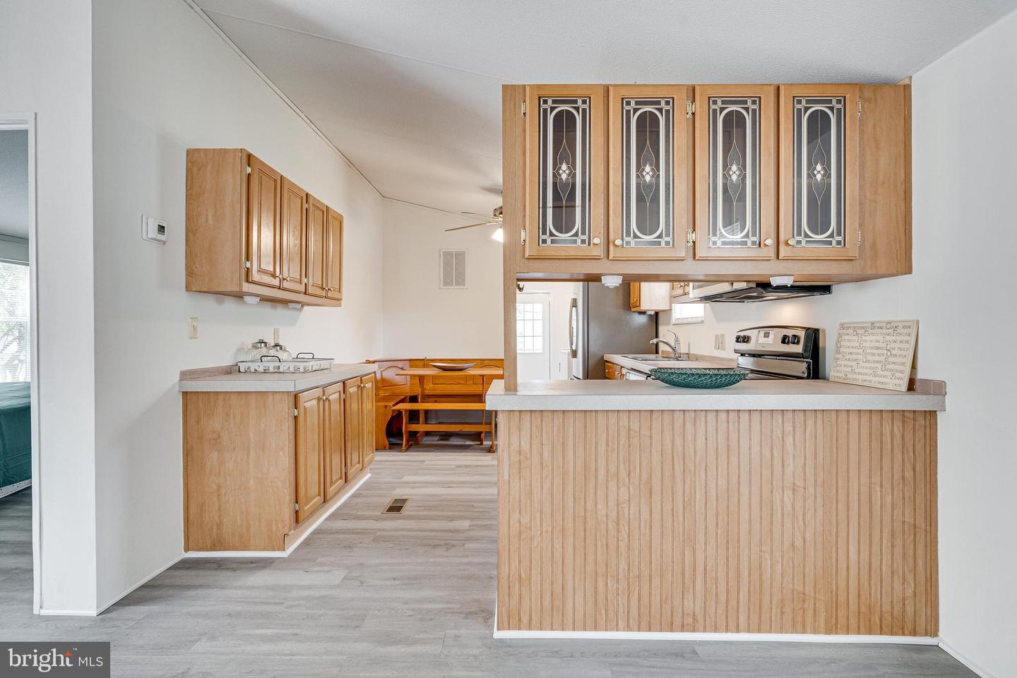 4258 AIRLINE PKWY, CHANTILLY, Virginia 20151, 3 Bedrooms Bedrooms, ,2 BathroomsBathrooms,Residential,For sale,4258 AIRLINE PKWY,VAFX2254682 MLS # VAFX2254682
