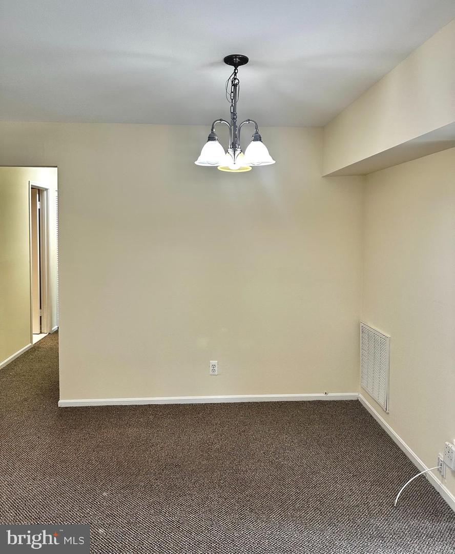 7904 INVERTON RD #204, ANNANDALE, Virginia 22003, 2 Bedrooms Bedrooms, 6 Rooms Rooms,2 BathroomsBathrooms,Residential,For sale,7904 INVERTON RD #204,VAFX2254698 MLS # VAFX2254698