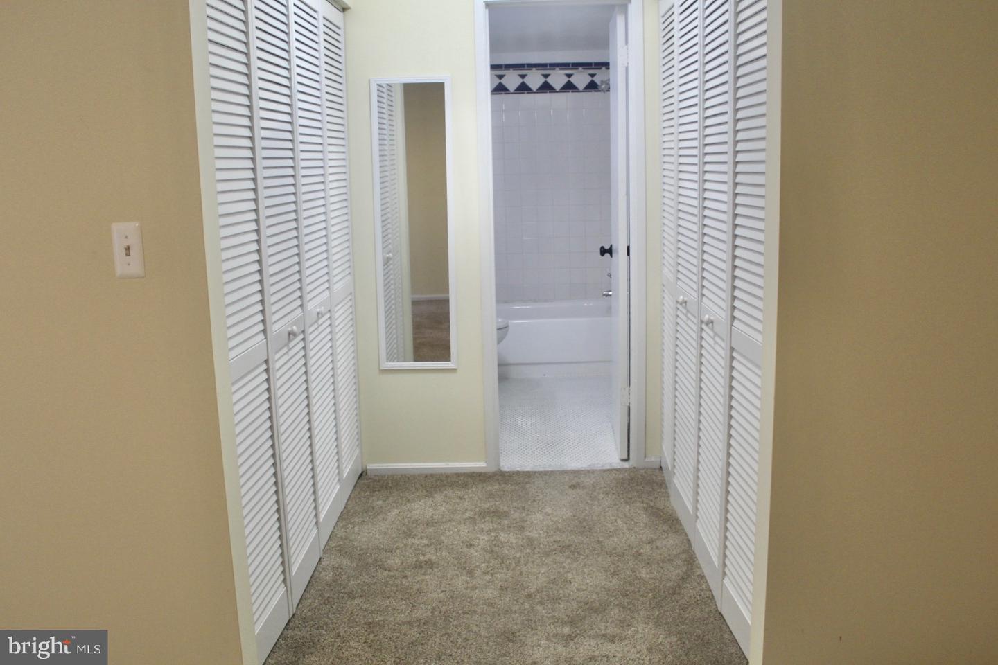 7904 INVERTON RD #204, ANNANDALE, Virginia 22003, 2 Bedrooms Bedrooms, 6 Rooms Rooms,2 BathroomsBathrooms,Residential,For sale,7904 INVERTON RD #204,VAFX2254698 MLS # VAFX2254698