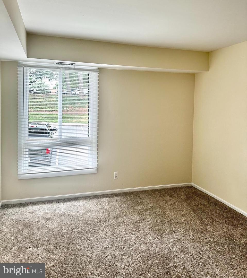7904 INVERTON RD #204, ANNANDALE, Virginia 22003, 2 Bedrooms Bedrooms, 6 Rooms Rooms,2 BathroomsBathrooms,Residential,For sale,7904 INVERTON RD #204,VAFX2254698 MLS # VAFX2254698