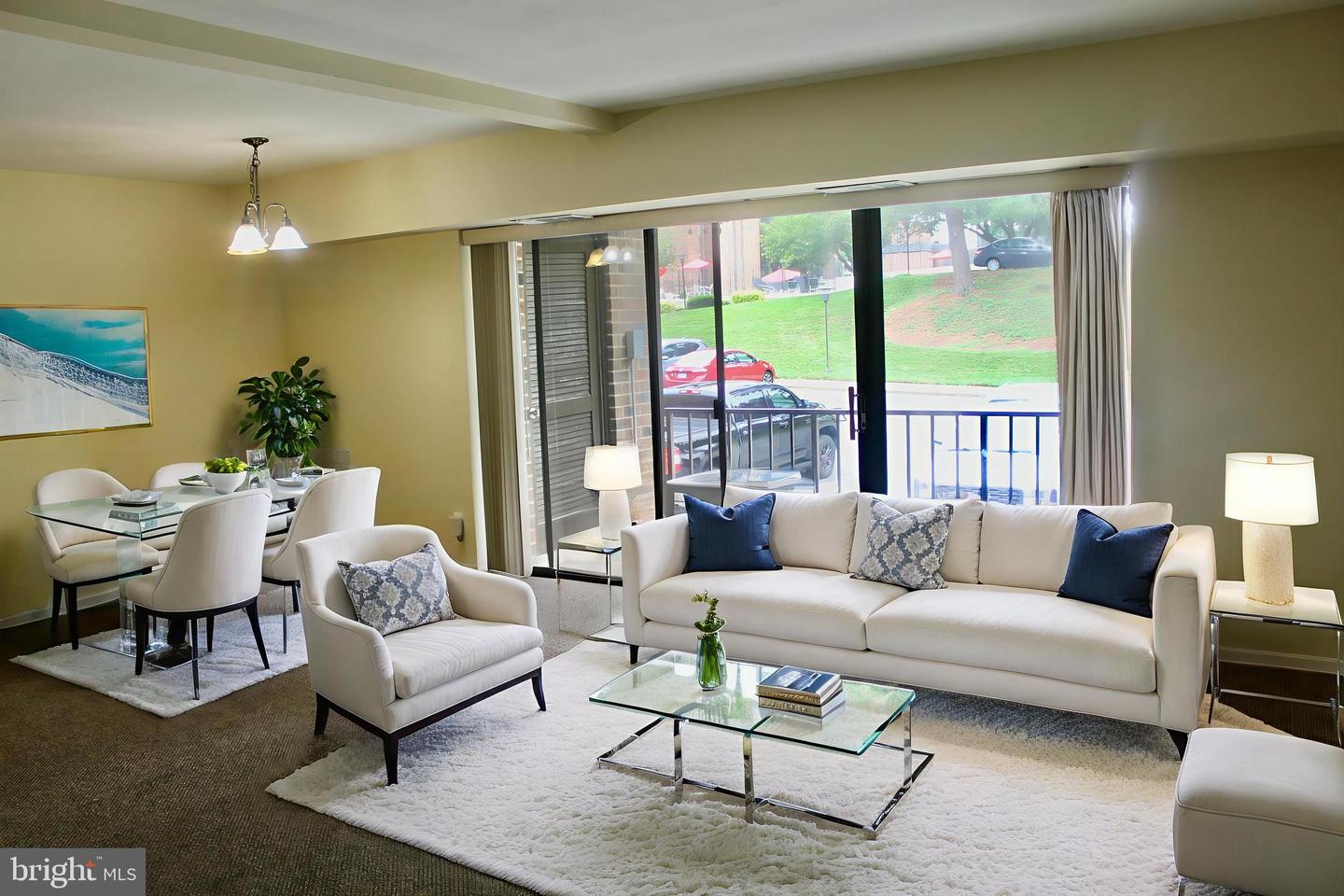 7904 INVERTON RD #204, ANNANDALE, Virginia 22003, 2 Bedrooms Bedrooms, 6 Rooms Rooms,2 BathroomsBathrooms,Residential,For sale,7904 INVERTON RD #204,VAFX2254698 MLS # VAFX2254698