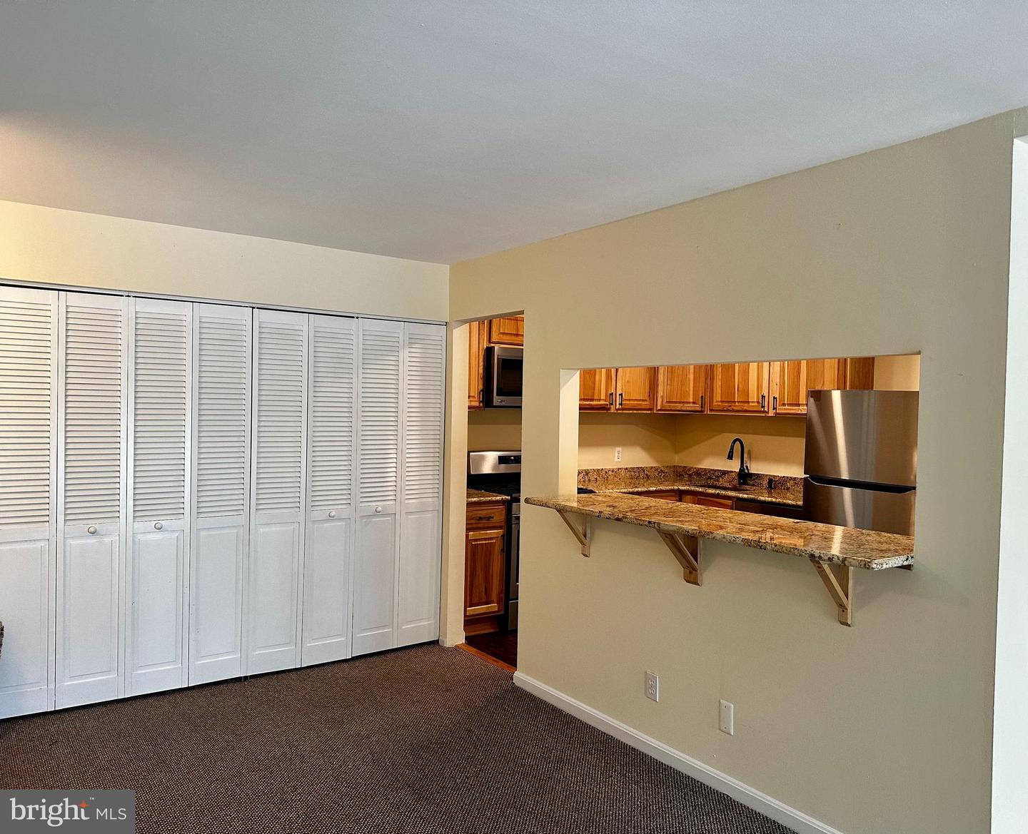 7904 INVERTON RD #204, ANNANDALE, Virginia 22003, 2 Bedrooms Bedrooms, 6 Rooms Rooms,2 BathroomsBathrooms,Residential,For sale,7904 INVERTON RD #204,VAFX2254698 MLS # VAFX2254698