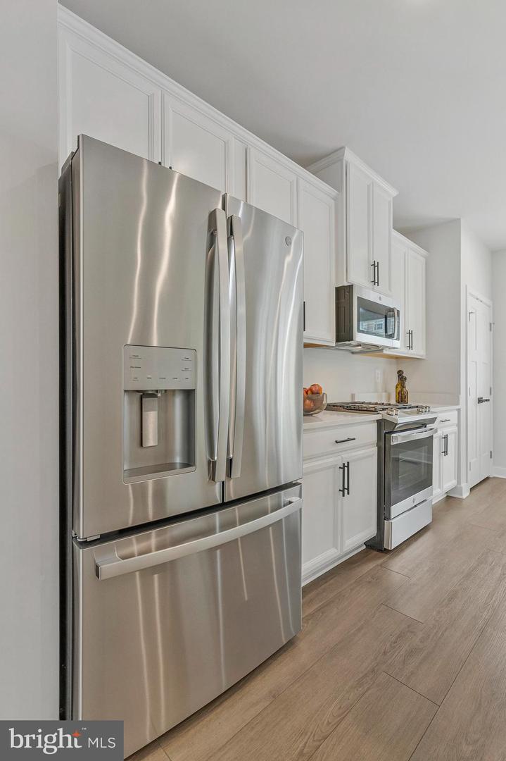 24563 POMMEL TER, STERLING, Virginia 20166, 3 Bedrooms Bedrooms, ,2 BathroomsBathrooms,Residential,For sale,24563 POMMEL TER,VALO2101668 MLS # VALO2101668