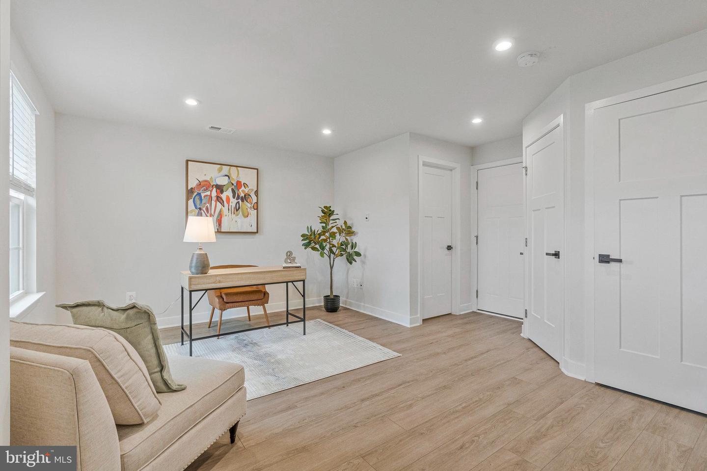 24563 POMMEL TER, STERLING, Virginia 20166, 3 Bedrooms Bedrooms, ,2 BathroomsBathrooms,Residential,For sale,24563 POMMEL TER,VALO2101668 MLS # VALO2101668