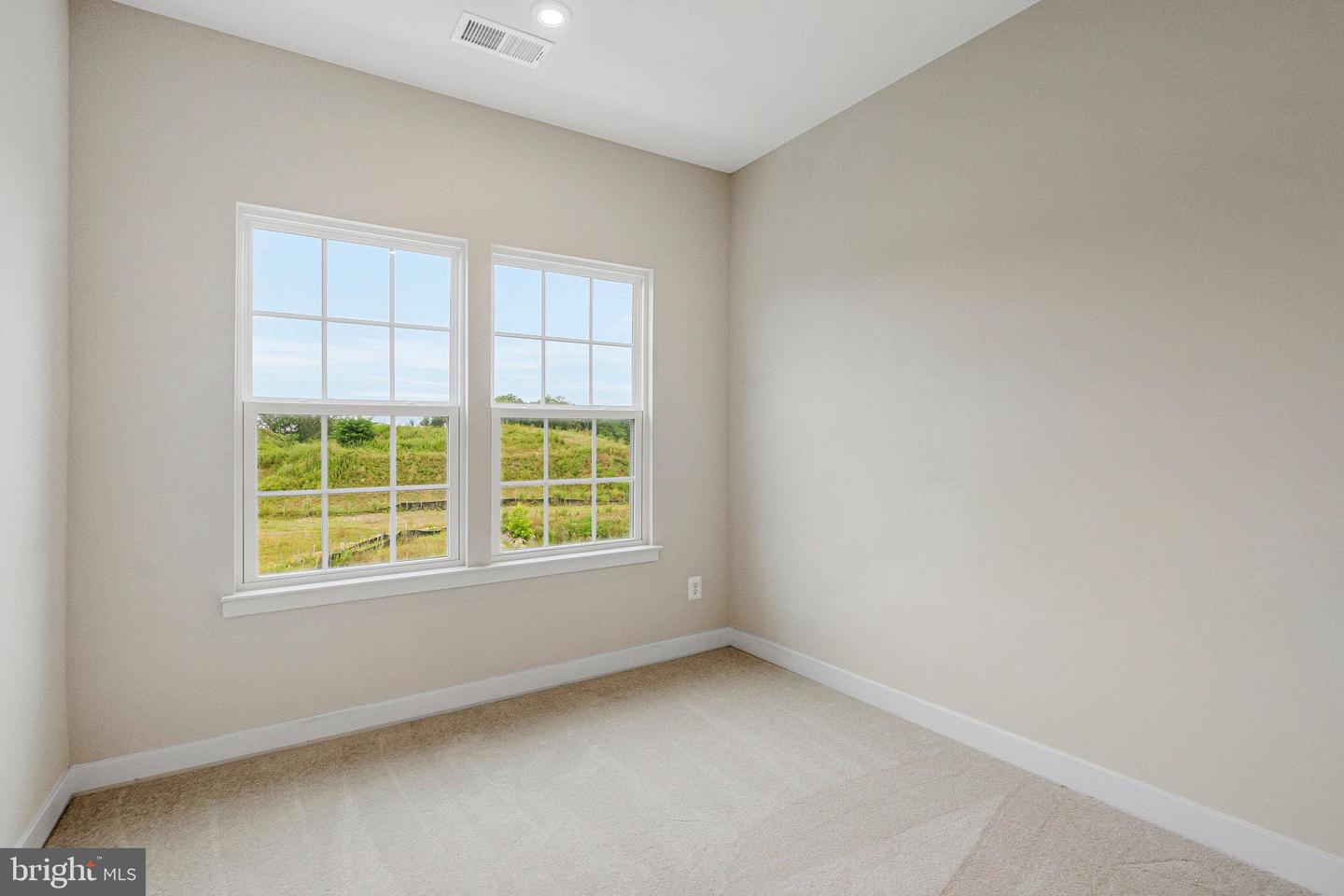 24563 POMMEL TER, STERLING, Virginia 20166, 3 Bedrooms Bedrooms, ,2 BathroomsBathrooms,Residential,For sale,24563 POMMEL TER,VALO2101668 MLS # VALO2101668