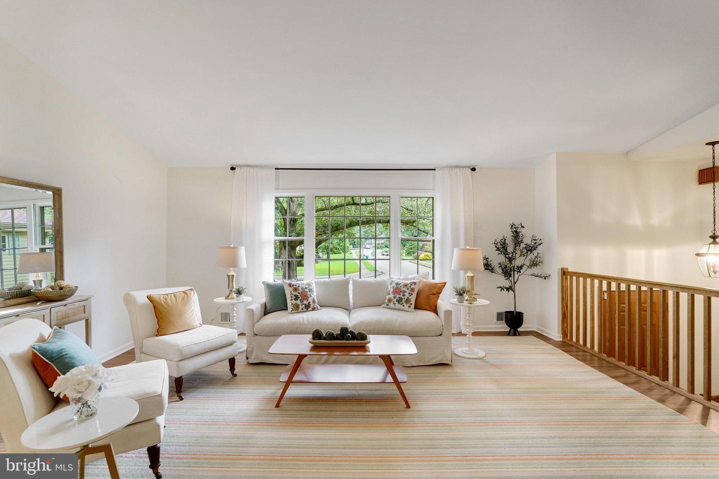 8606 FALKSTONE LN, ALEXANDRIA, Virginia 22309, 4 Bedrooms Bedrooms, 12 Rooms Rooms,3 BathroomsBathrooms,Residential,For sale,8606 FALKSTONE LN,VAFX2254720 MLS # VAFX2254720