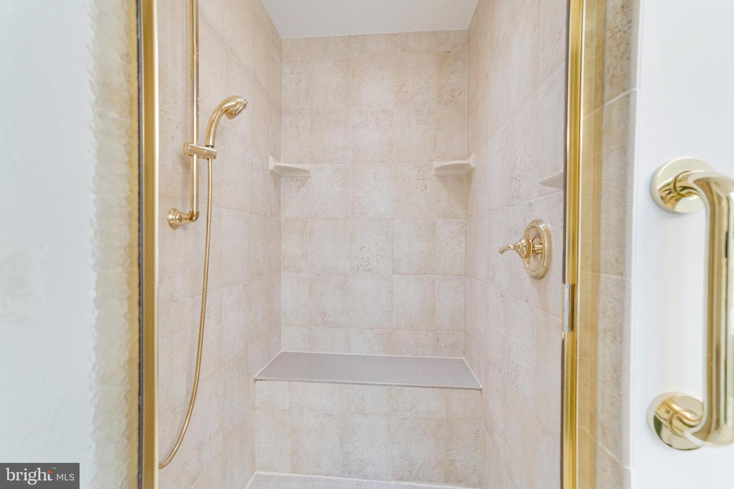 8606 FALKSTONE LN, ALEXANDRIA, Virginia 22309, 4 Bedrooms Bedrooms, 12 Rooms Rooms,3 BathroomsBathrooms,Residential,For sale,8606 FALKSTONE LN,VAFX2254720 MLS # VAFX2254720