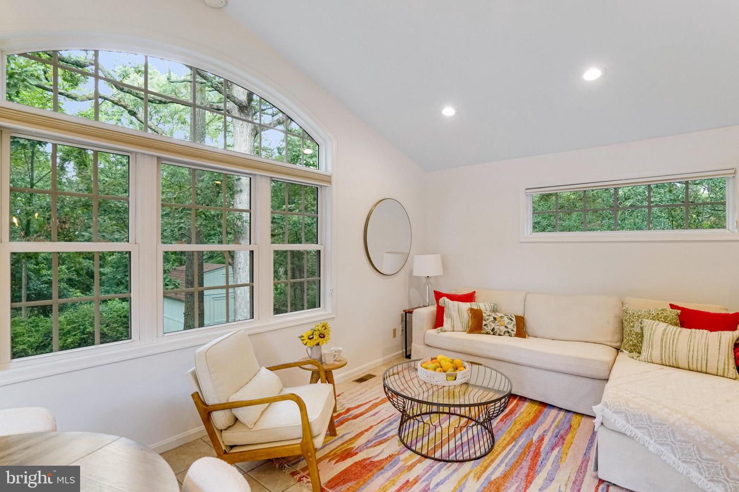 8606 FALKSTONE LN, ALEXANDRIA, Virginia 22309, 4 Bedrooms Bedrooms, 12 Rooms Rooms,3 BathroomsBathrooms,Residential,For sale,8606 FALKSTONE LN,VAFX2254720 MLS # VAFX2254720
