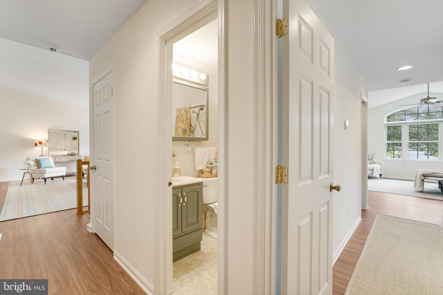 8606 FALKSTONE LN, ALEXANDRIA, Virginia 22309, 4 Bedrooms Bedrooms, 12 Rooms Rooms,3 BathroomsBathrooms,Residential,For sale,8606 FALKSTONE LN,VAFX2254720 MLS # VAFX2254720