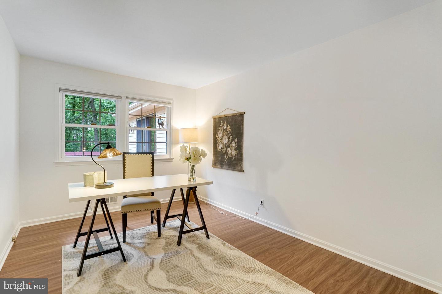 8606 FALKSTONE LN, ALEXANDRIA, Virginia 22309, 4 Bedrooms Bedrooms, 12 Rooms Rooms,3 BathroomsBathrooms,Residential,For sale,8606 FALKSTONE LN,VAFX2254720 MLS # VAFX2254720