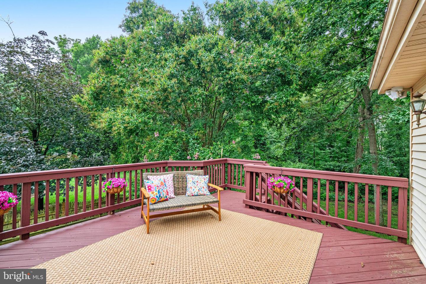 8606 FALKSTONE LN, ALEXANDRIA, Virginia 22309, 4 Bedrooms Bedrooms, 12 Rooms Rooms,3 BathroomsBathrooms,Residential,For sale,8606 FALKSTONE LN,VAFX2254720 MLS # VAFX2254720