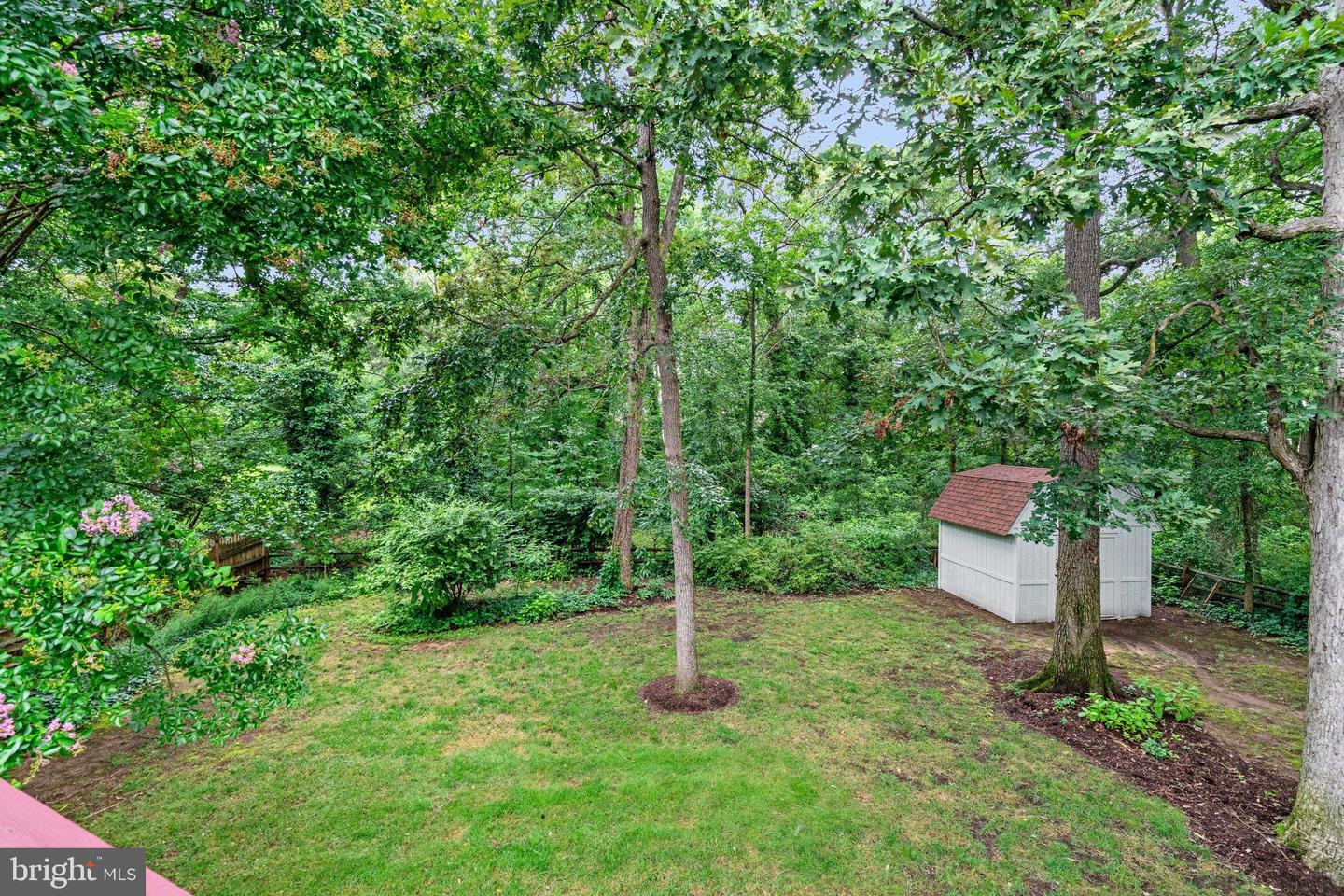 8606 FALKSTONE LN, ALEXANDRIA, Virginia 22309, 4 Bedrooms Bedrooms, 12 Rooms Rooms,3 BathroomsBathrooms,Residential,For sale,8606 FALKSTONE LN,VAFX2254720 MLS # VAFX2254720