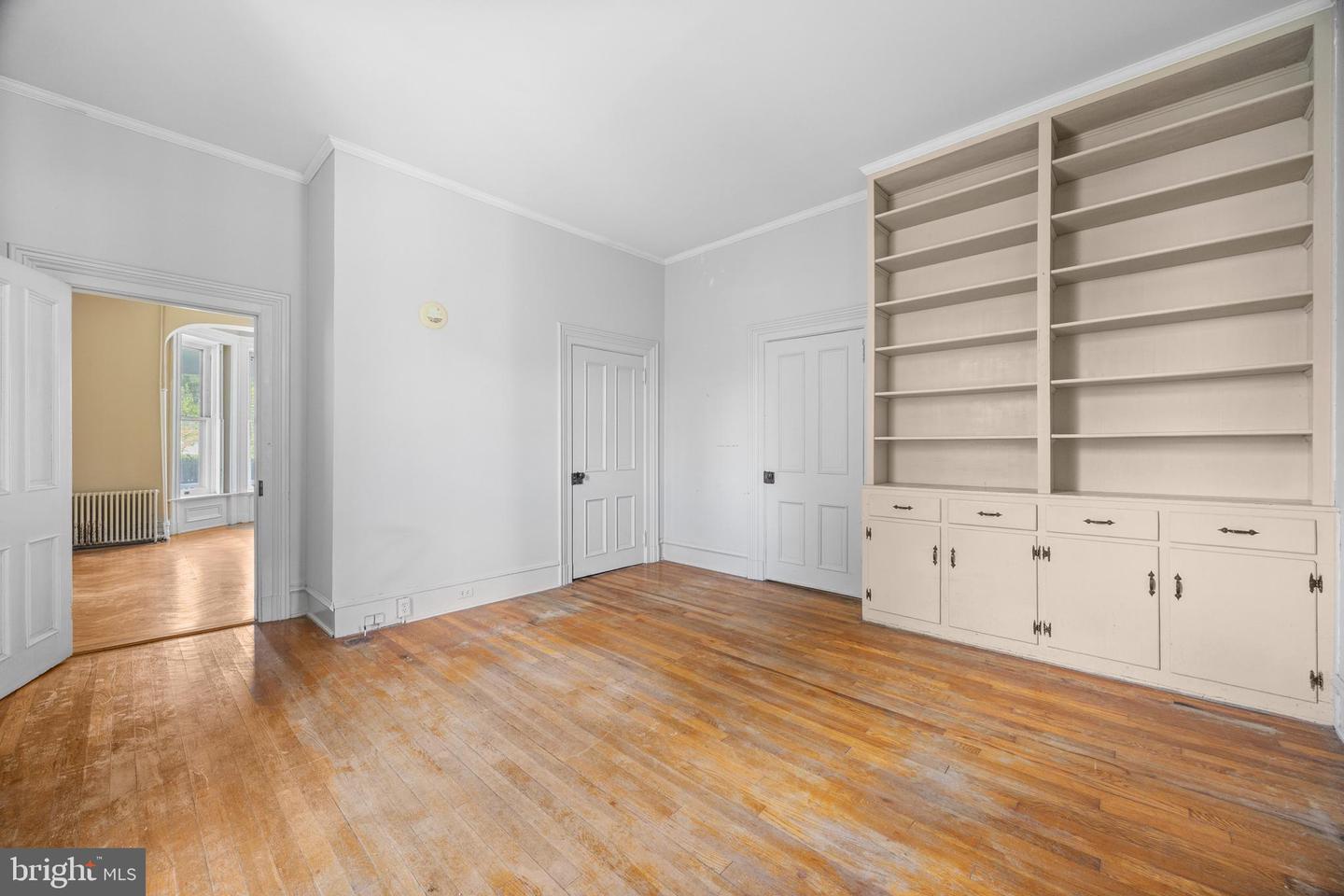 133 S MUHLENBERG ST, WOODSTOCK, Virginia 22664, 5 Bedrooms Bedrooms, ,3 BathroomsBathrooms,Residential,For sale,133 S MUHLENBERG ST,VASH2011972 MLS # VASH2011972
