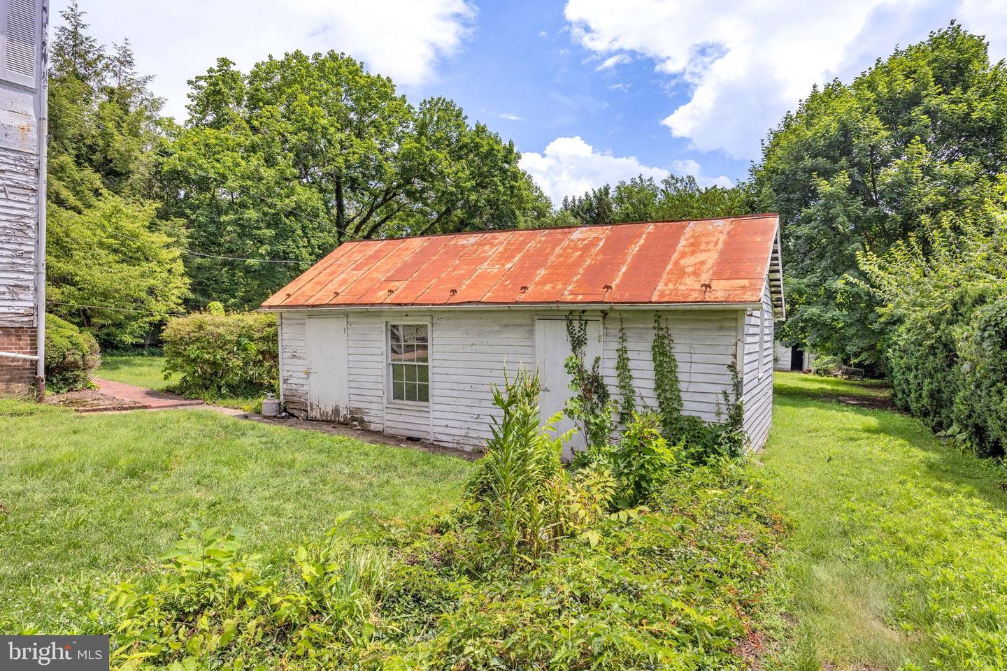 133 S MUHLENBERG ST, WOODSTOCK, Virginia 22664, 5 Bedrooms Bedrooms, ,3 BathroomsBathrooms,Residential,For sale,133 S MUHLENBERG ST,VASH2011972 MLS # VASH2011972