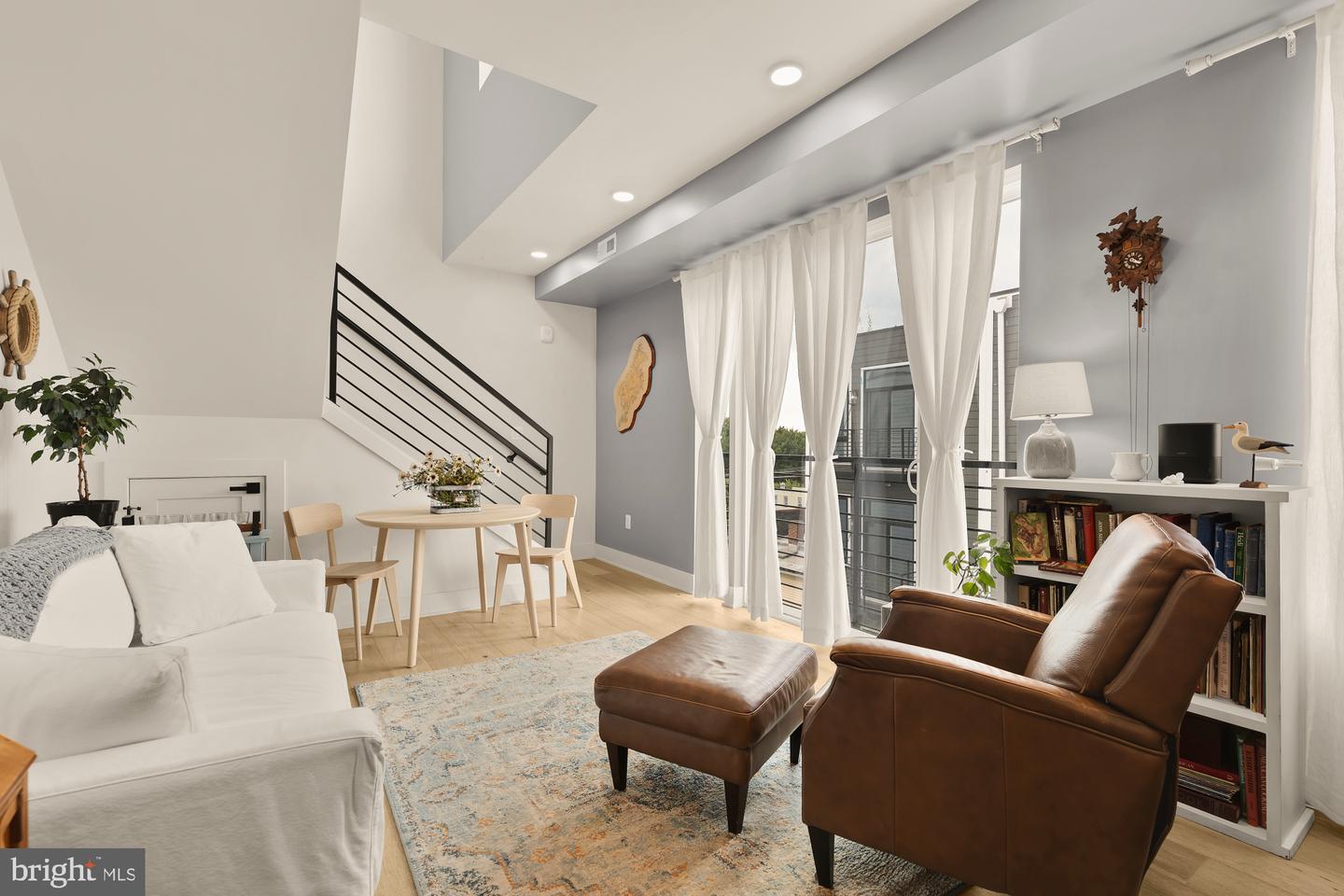623 KENNEDY ST NW #10, WASHINGTON, District Of Columbia 20011, 2 Bedrooms Bedrooms, ,2 BathroomsBathrooms,Residential,For sale,623 KENNEDY ST NW #10,DCDC2209822 MLS # DCDC2209822