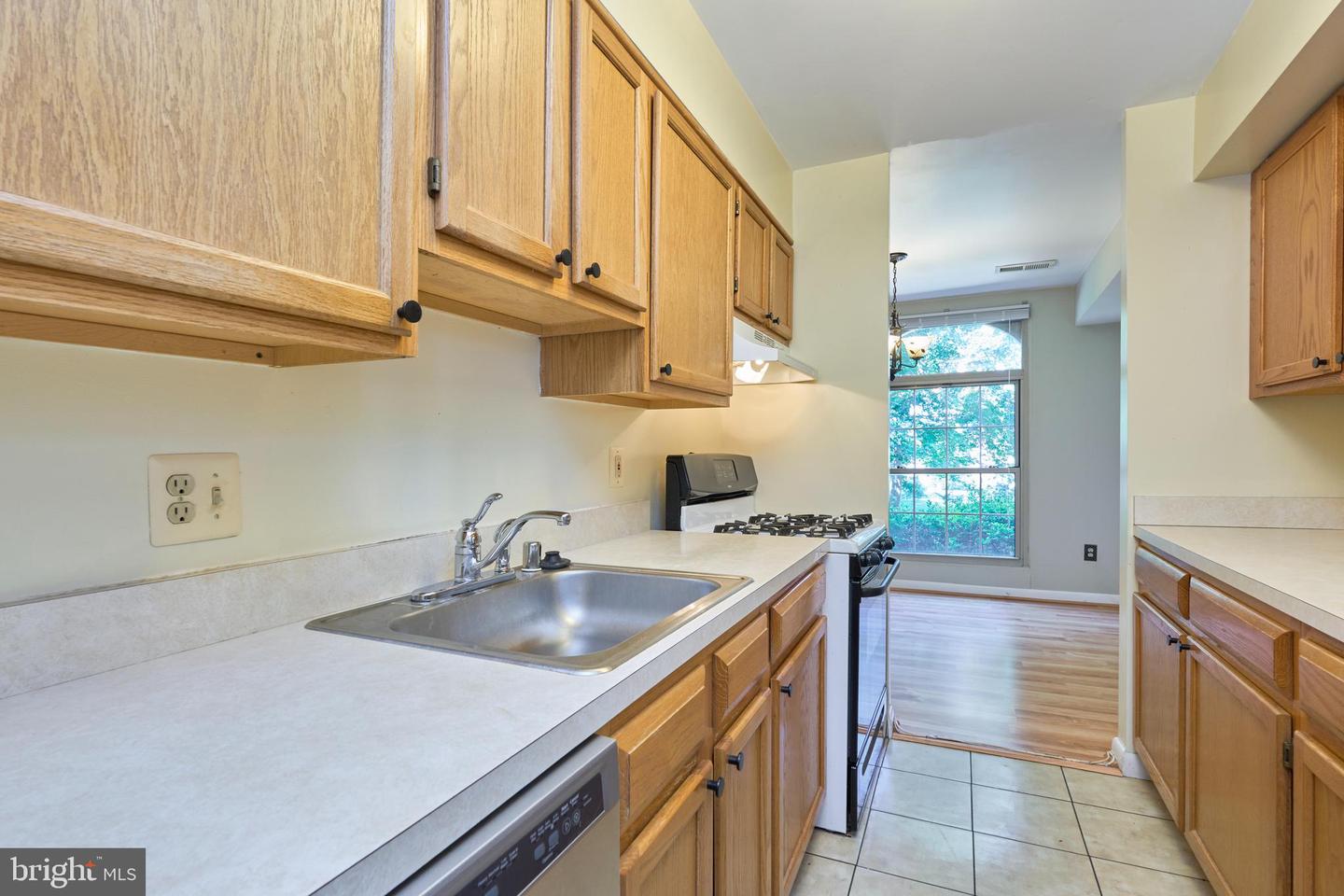 8302 TOBIN RD #11, ANNANDALE, Virginia 22003, 1 Bedroom Bedrooms, ,1 BathroomBathrooms,Residential,For sale,8302 TOBIN RD #11,VAFX2254934 MLS # VAFX2254934